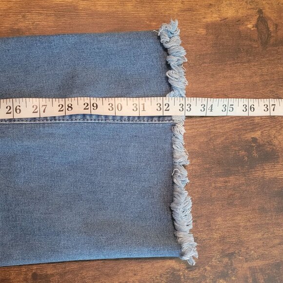 YMI Jeans Size 28 Flare Low Rise Raw Hem Ripped Medium Wash Stretch Western Boho - Picture 7 of 9